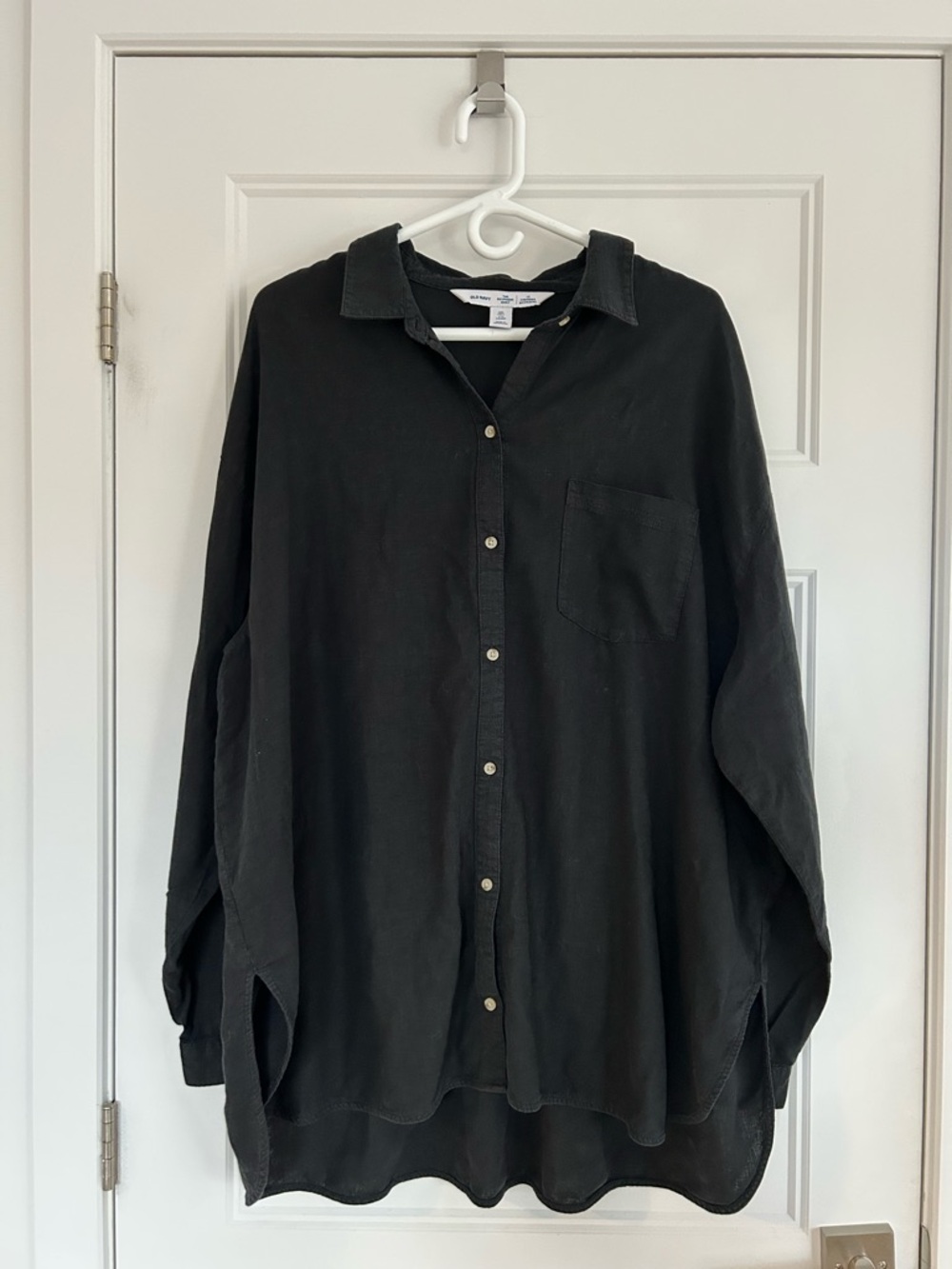 Old Navy Black Boyfriend Button-Up Shirt